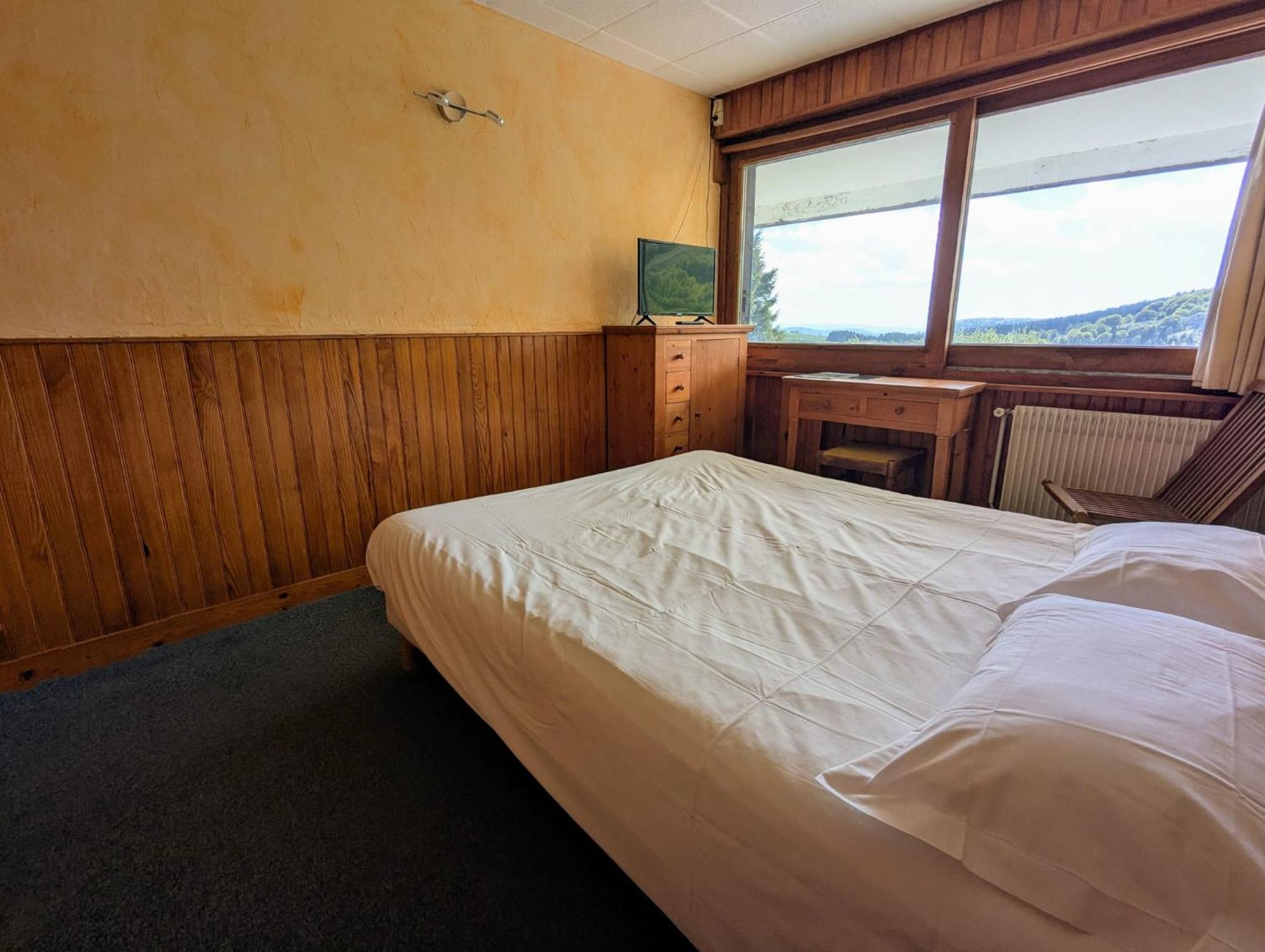 Gergovia Hotel Super Besse Luaran gambar