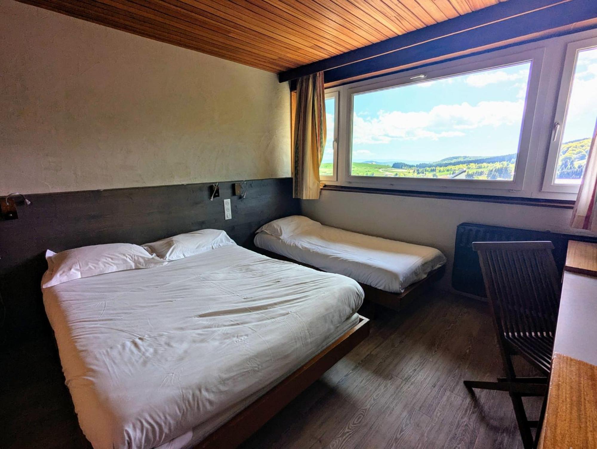 Gergovia Hotel Super Besse Luaran gambar